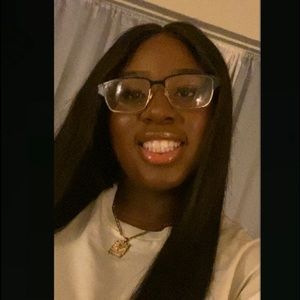 Meet your Posher, Tiara